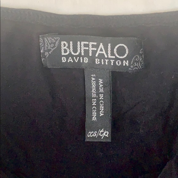 Buffalo | Chain Halter Top - Picture 4 of 6